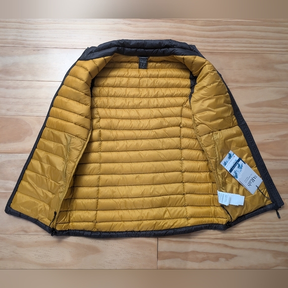 NWT Rab Microlight Men's Down Vest - Picture 2 of 11